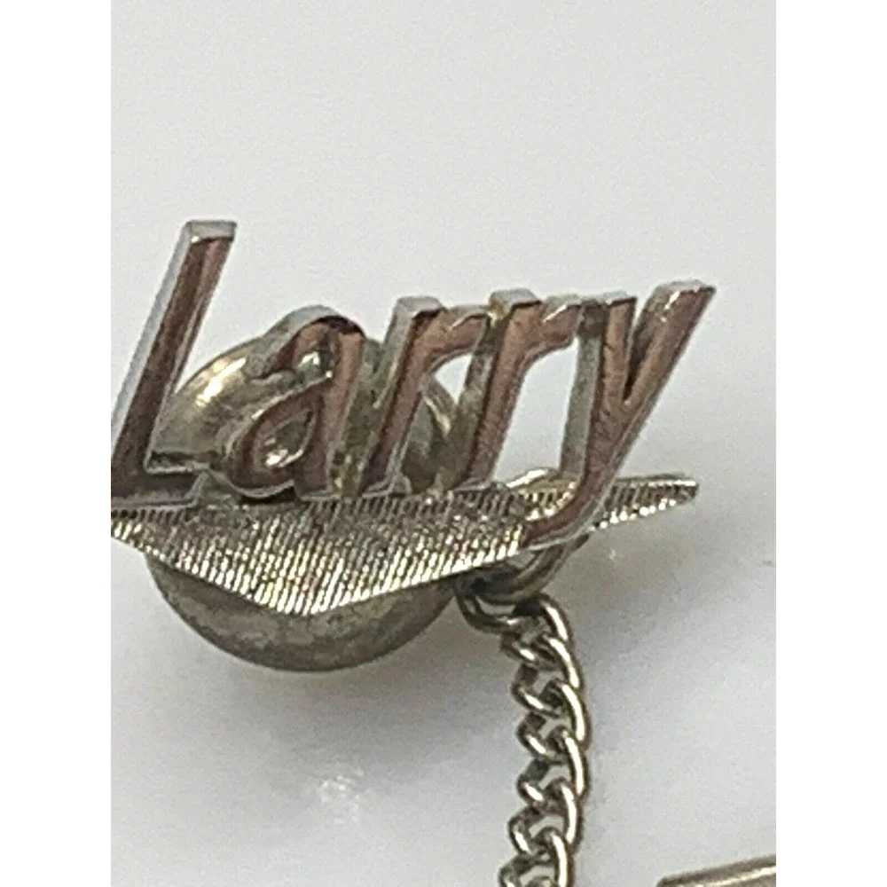 Unbranded silver tone